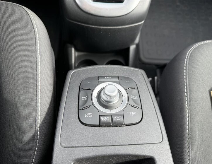 Renault Scénic SUV / Terénní 1,5 l 81 kw