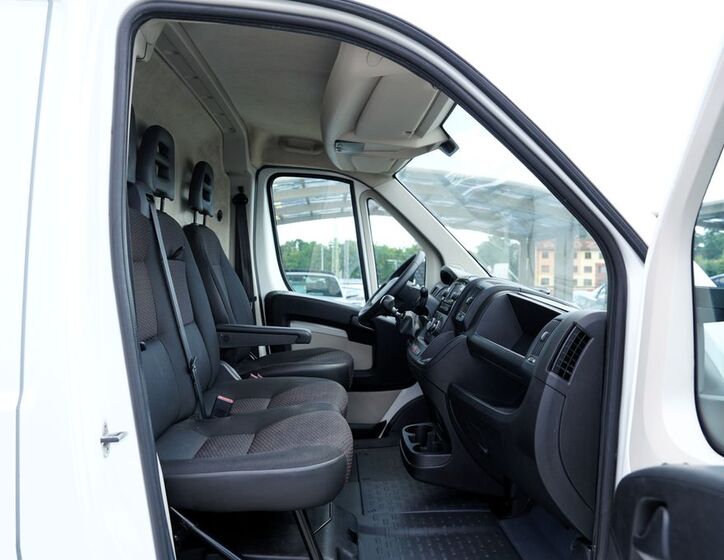 Peugeot Boxer 24