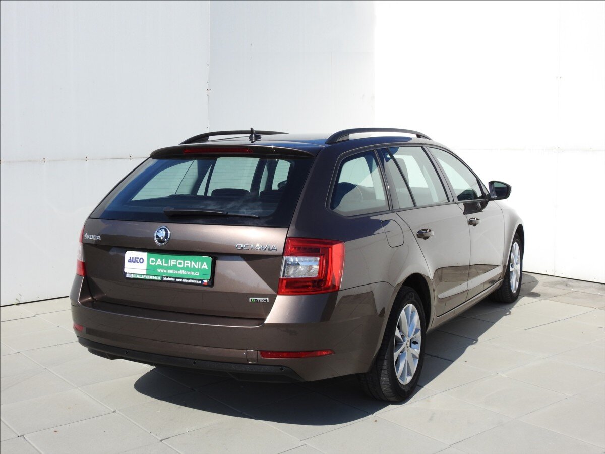 Škoda Octavia Kombi 1,5 l 96 kw
