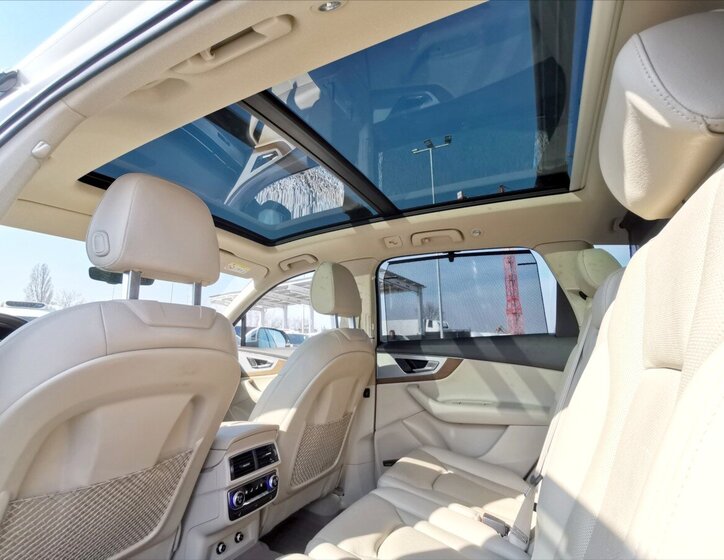 Audi Q7 SUV / Terénní 3,0 l 200 kw