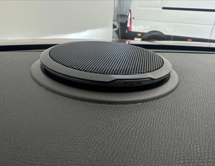 Peugeot 2008 SUV 1,2 l 114 kw