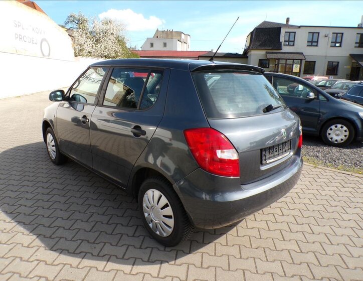 Škoda Fabia Hatchback 1,2 l 44 kw