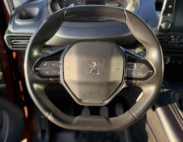 Peugeot Rifter MPV 1,5 l 96 kw