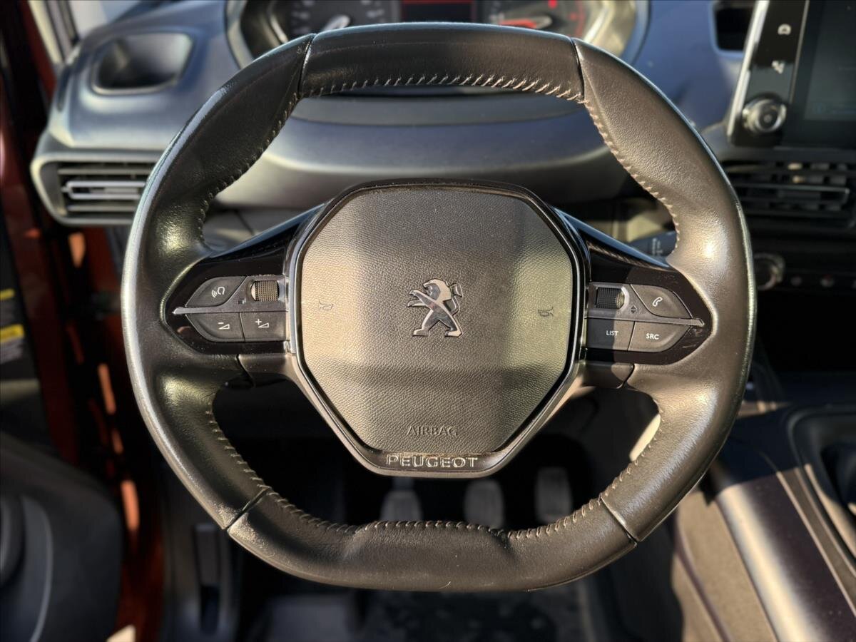 Peugeot Rifter MPV 1,5 l 96 kw