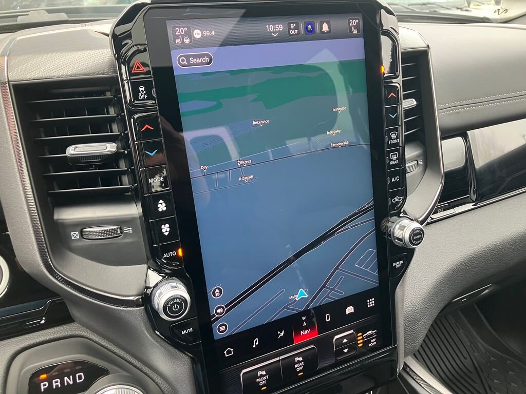 Dodge RAM Pick-up 3,0 l 313 kw