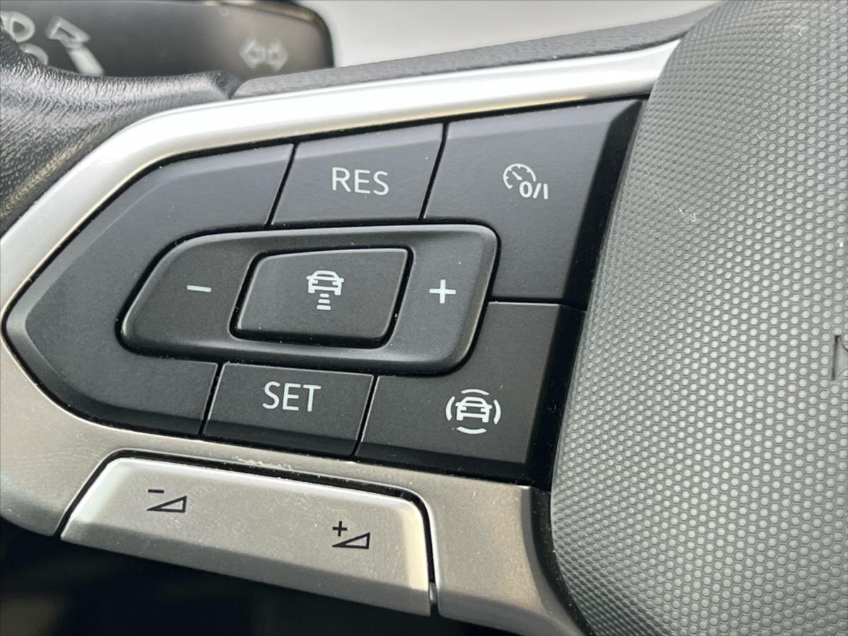 Volkswagen Golf Hatchback 1,5 l 96 kw