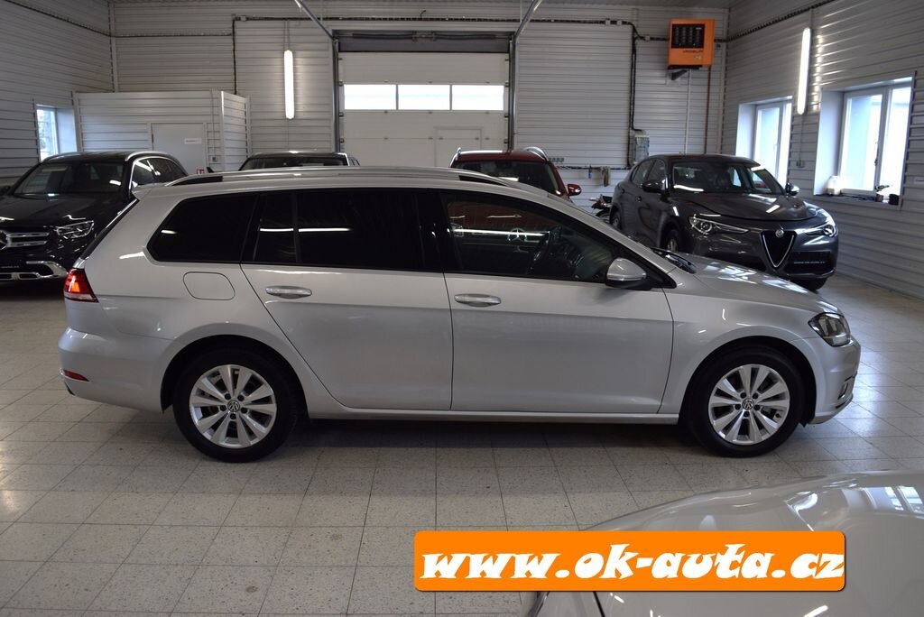 Volkswagen Golf Kombi 1,6 l 85 kw