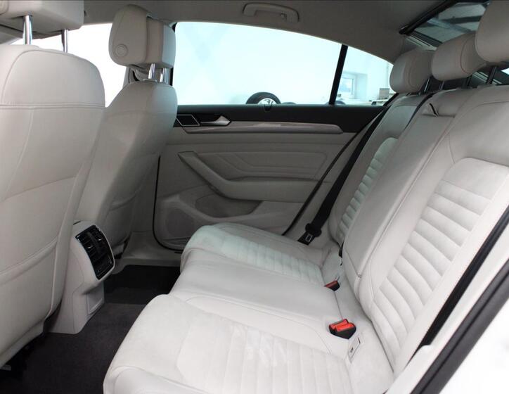 Volkswagen Passat 14