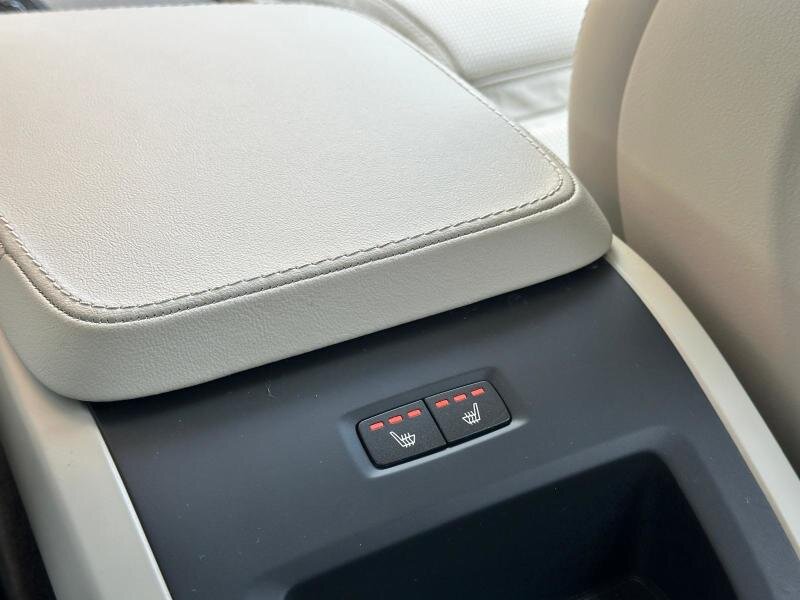 Volvo XC90 SUV 2,0 l 173 kw