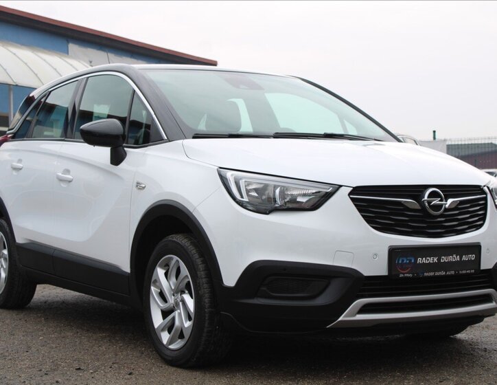 Opel Crossland X SUV 1,2 l 81 kw