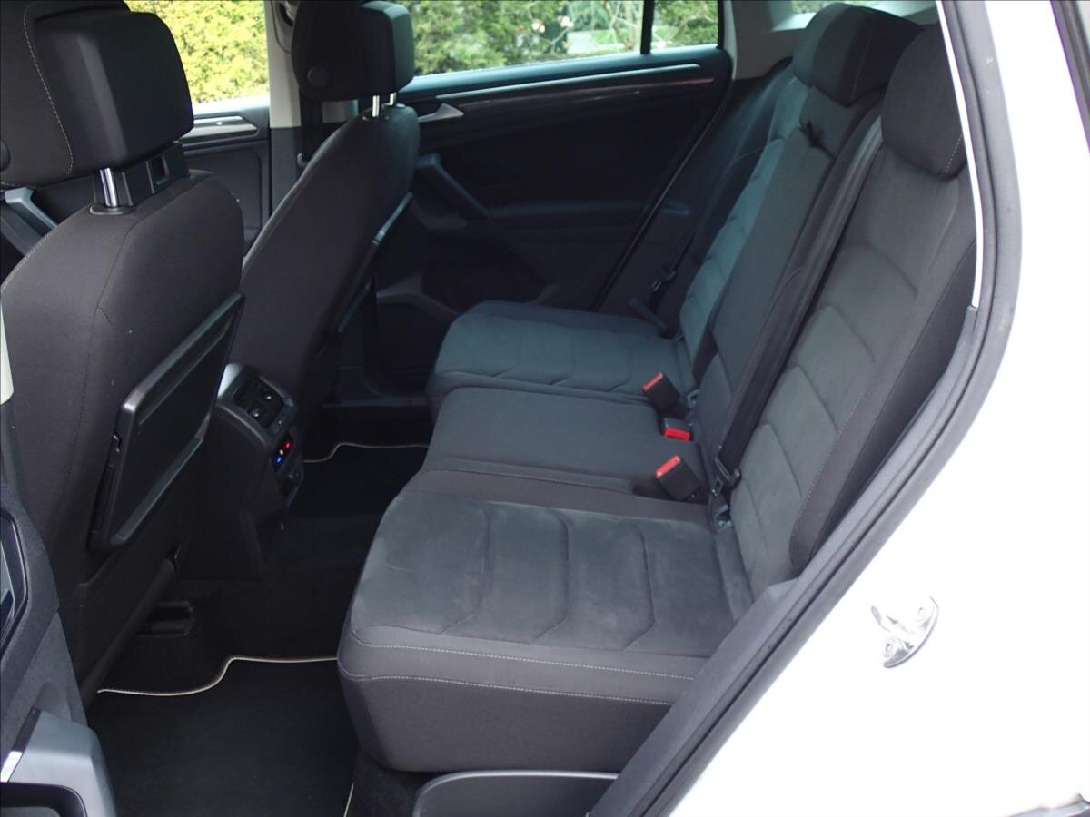 Volkswagen Tiguan SUV / Terénní 2,0 l 110 kw