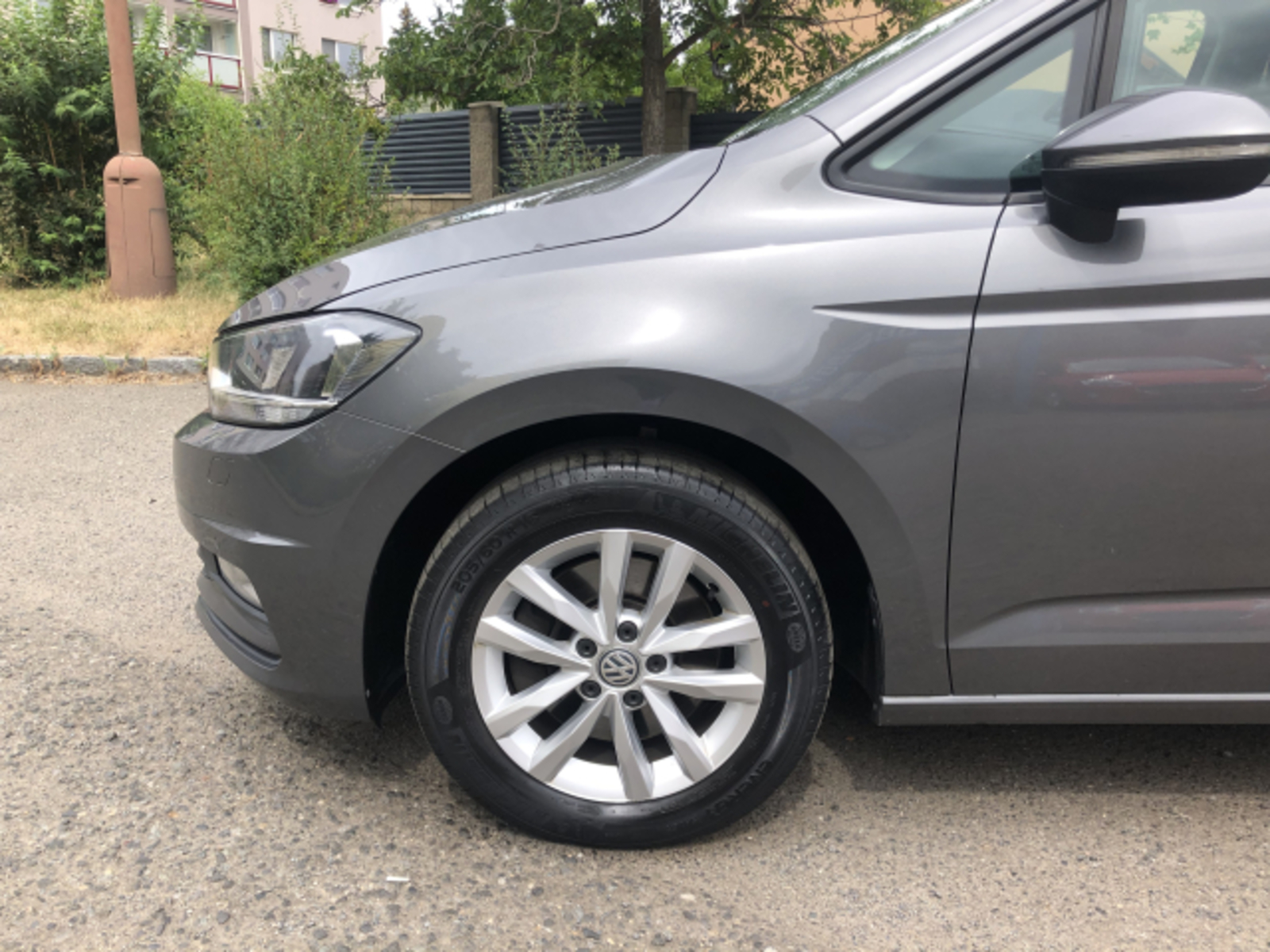 Volkswagen Touran 11