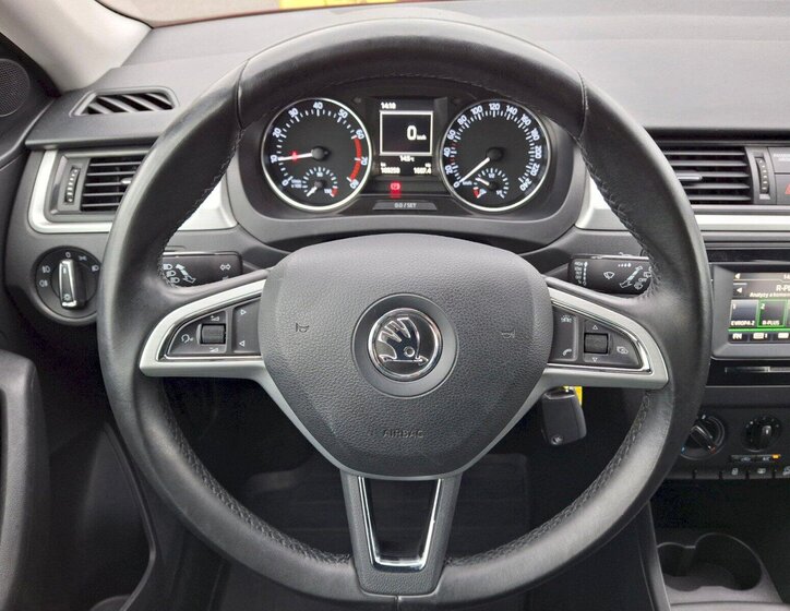 Škoda Rapid Sedan / Limuzína 1,2 l 66 kw