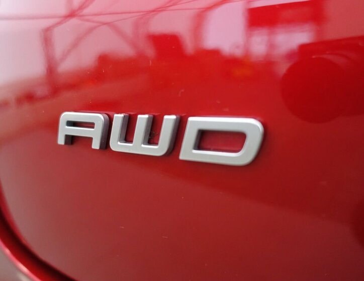 Ford Mustang Mach-E SUV / Terénní 0,0 198 kw