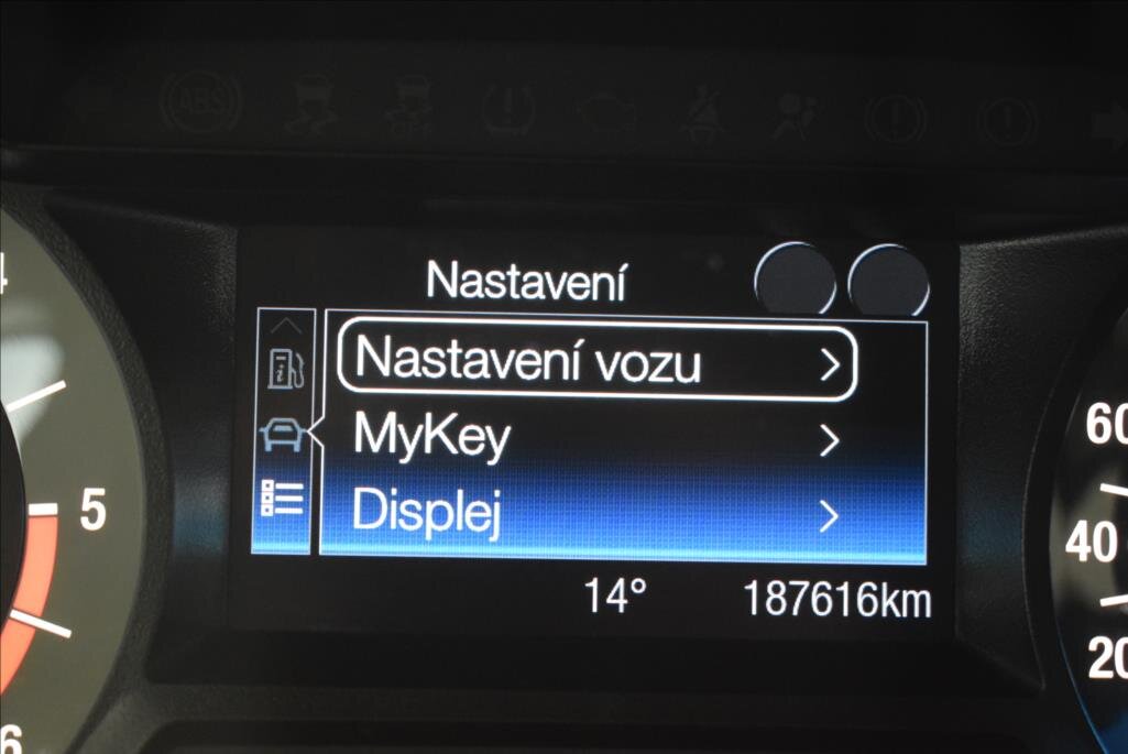 Ford S-MAX MPV 2,0 l 110 kw