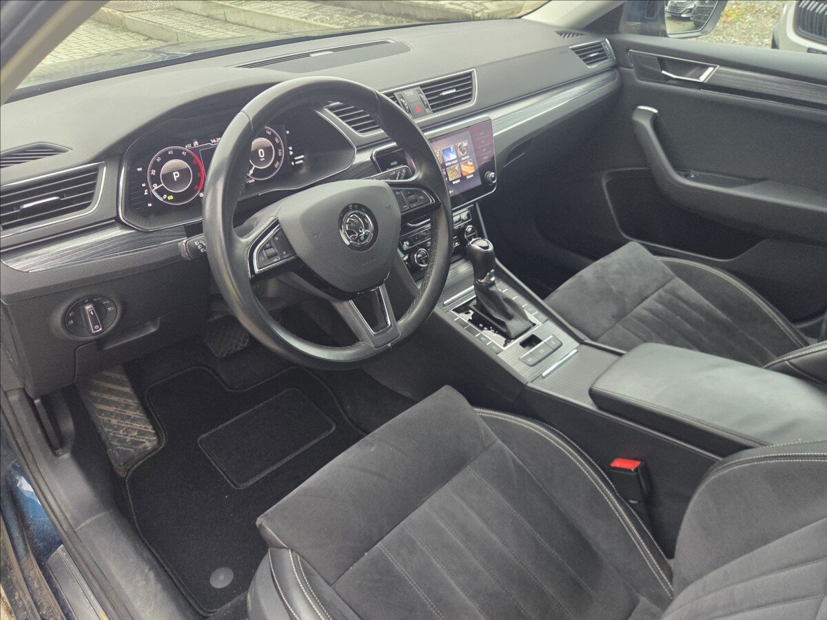 Škoda Superb