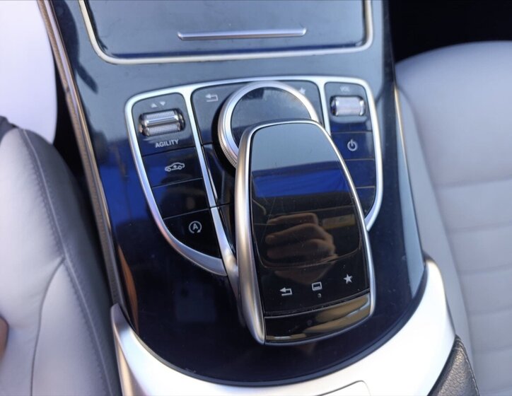 Mercedes-Benz Třídy C Kombi 2,1 l 150 kw