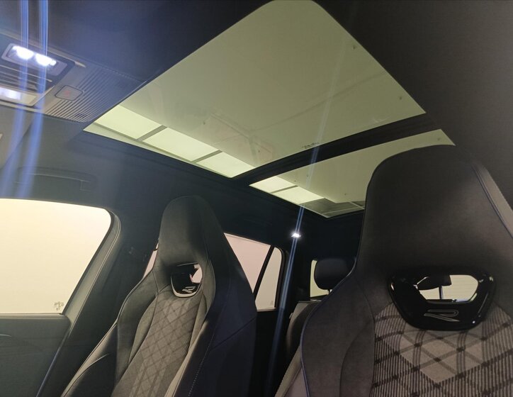 Volkswagen Tayron SUV / Terénní 2,0 l 150 kw