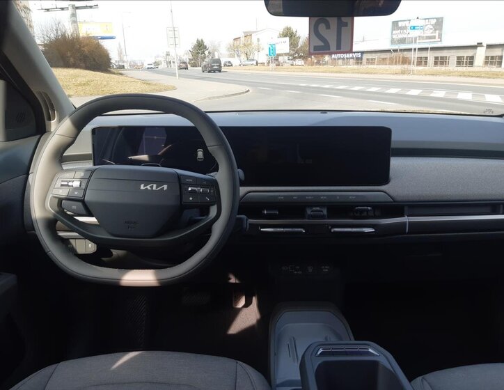 KIA EV3 SUV / Terénní 0,0 150 kw