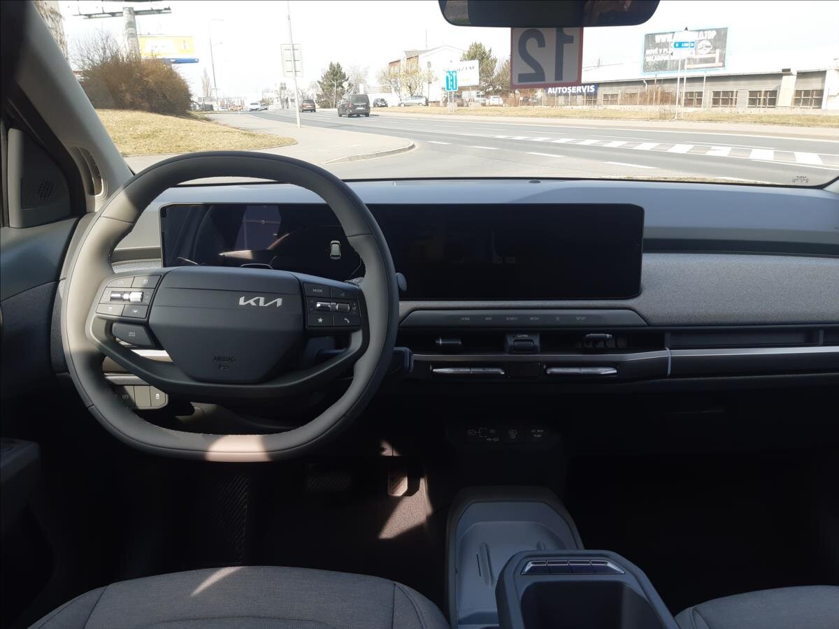 KIA EV3 SUV / Terénní 0,0 150 kw