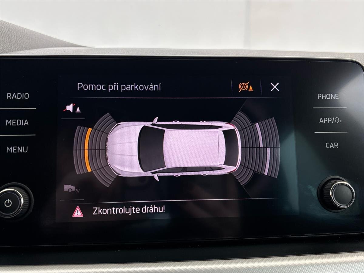 Škoda Scala Hatchback 1,6 l 85 kw