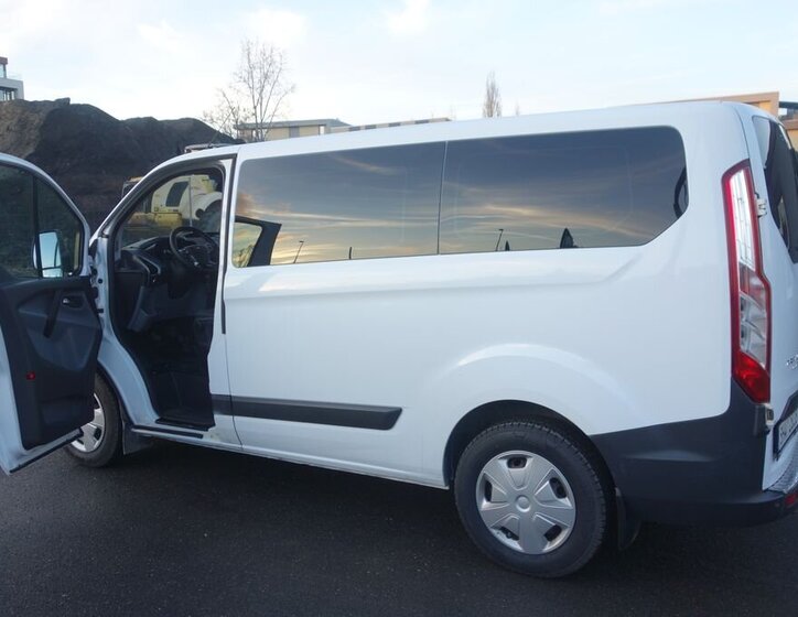 Ford Transit Custom 12