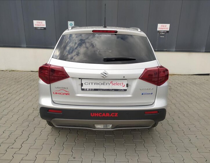 Suzuki Vitara SUV / Terénní 1,4 l 95 kw