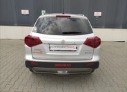Suzuki Vitara SUV / Terénní 1,4 l 95 kw