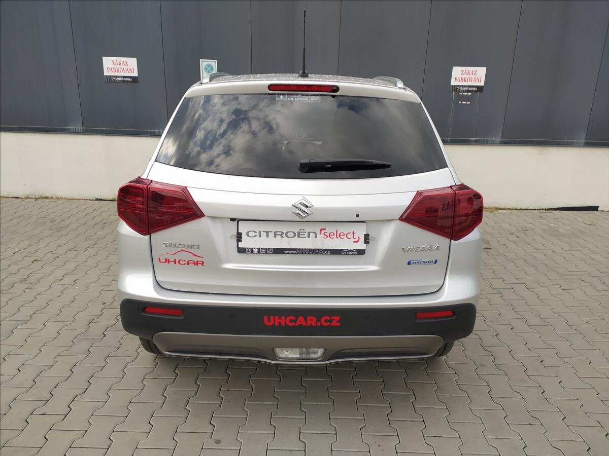 Suzuki Vitara SUV / Terénní 1,4 l 95 kw