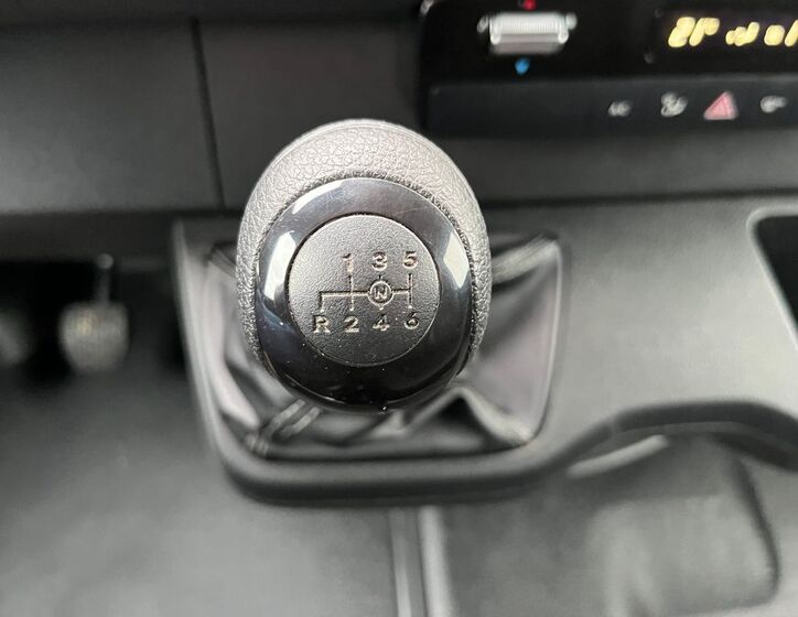 Mercedes-Benz Sprinter 15