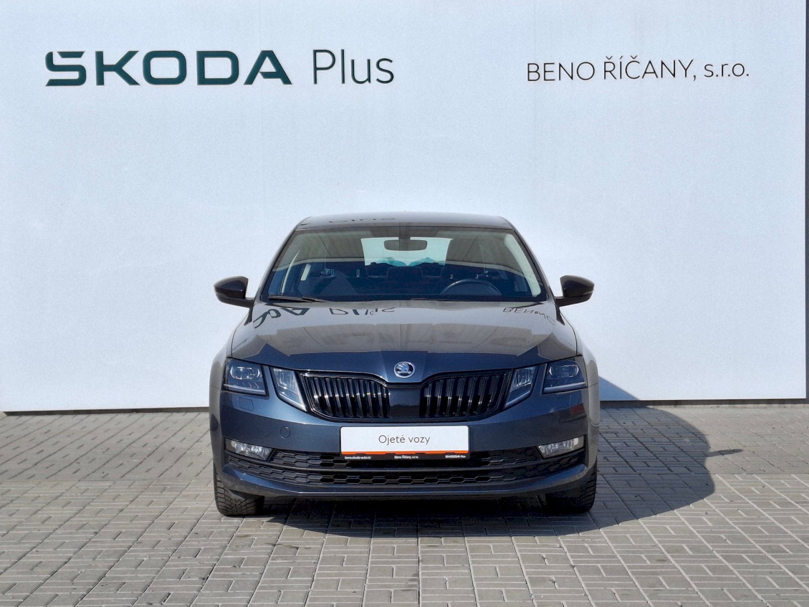 Škoda Octavia Sedan / Limuzína 1,5 l 110 kw