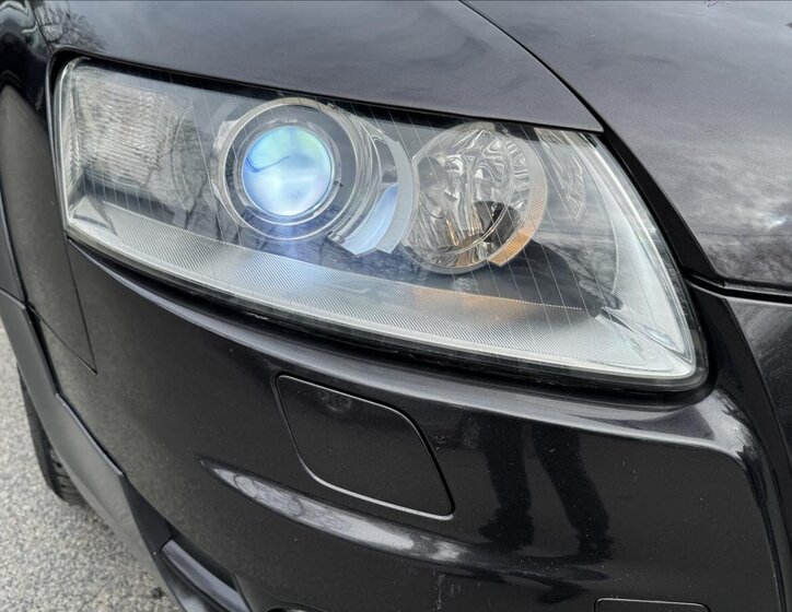 Audi A6 Allroad Kombi 3,0 l 171 kw