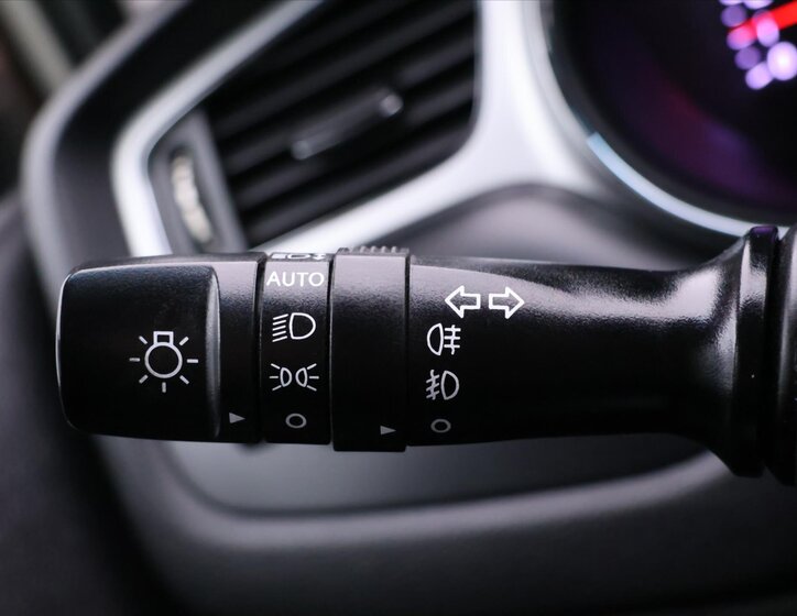 KIA Ceed Hatchback 1,6 l 99 kw