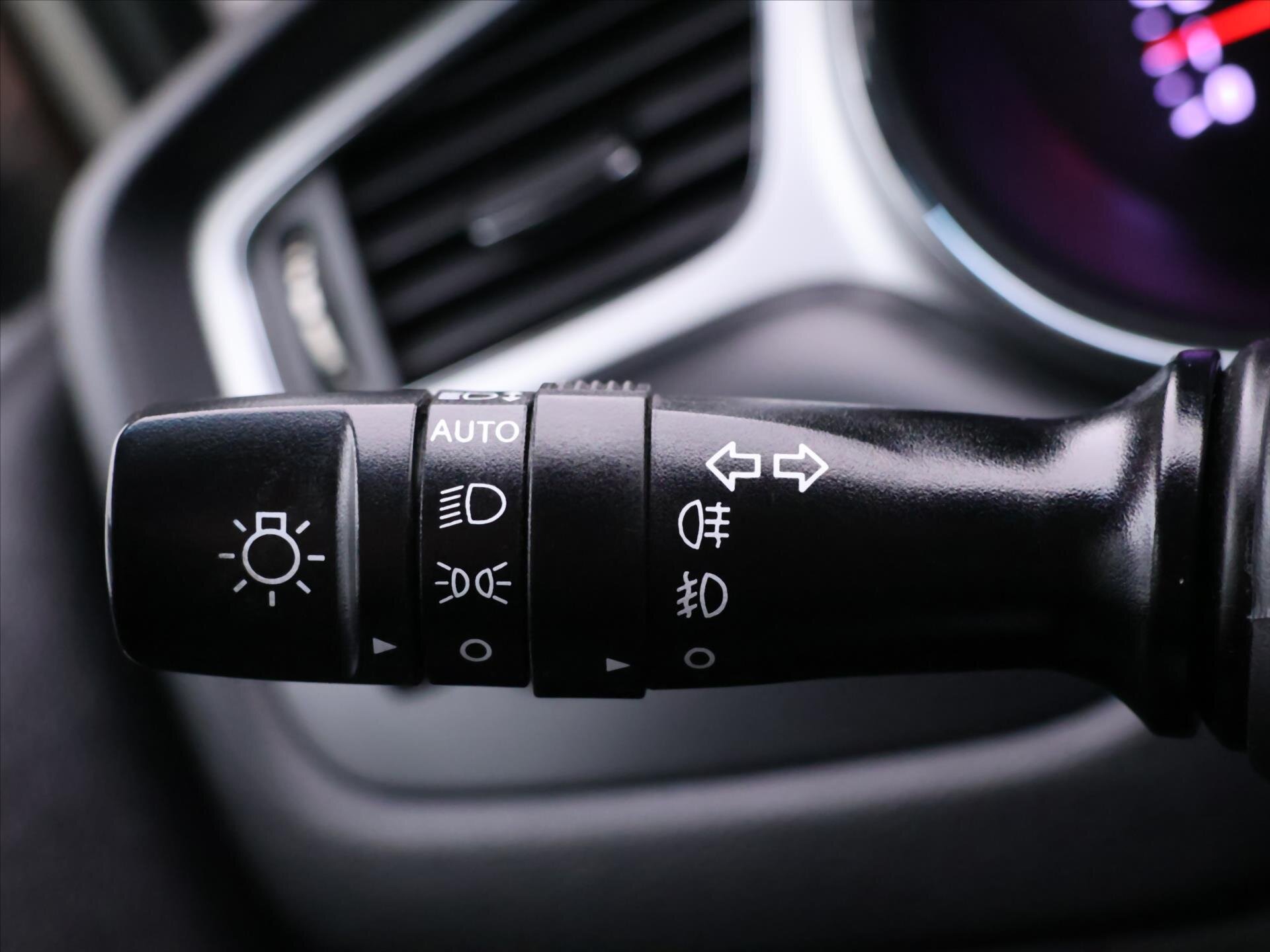 KIA Ceed Hatchback 1,6 l 99 kw