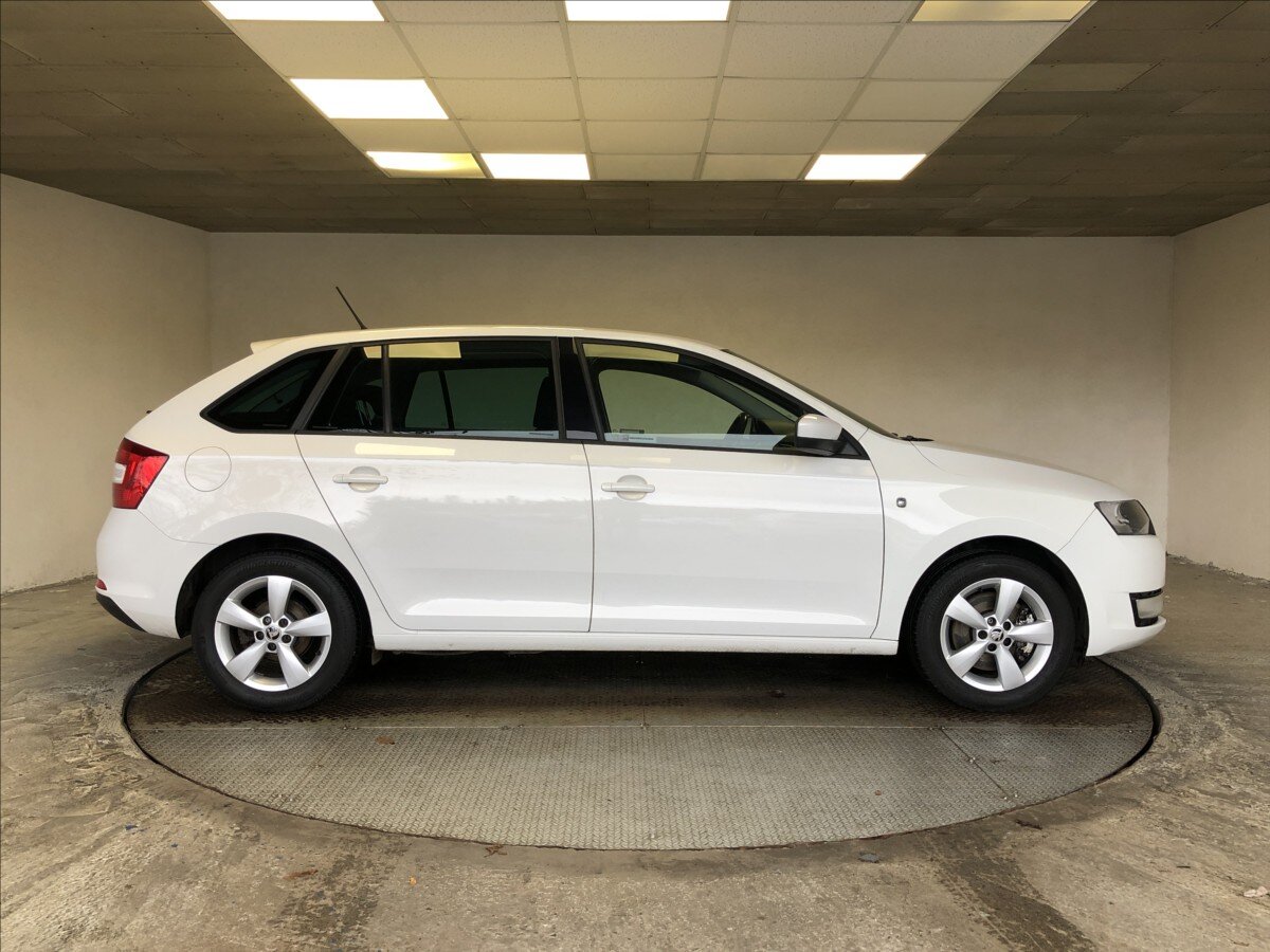 Škoda Rapid