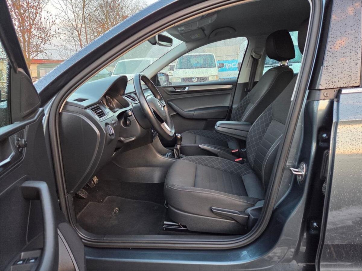 Škoda Rapid Hatchback 999,0 81 kw