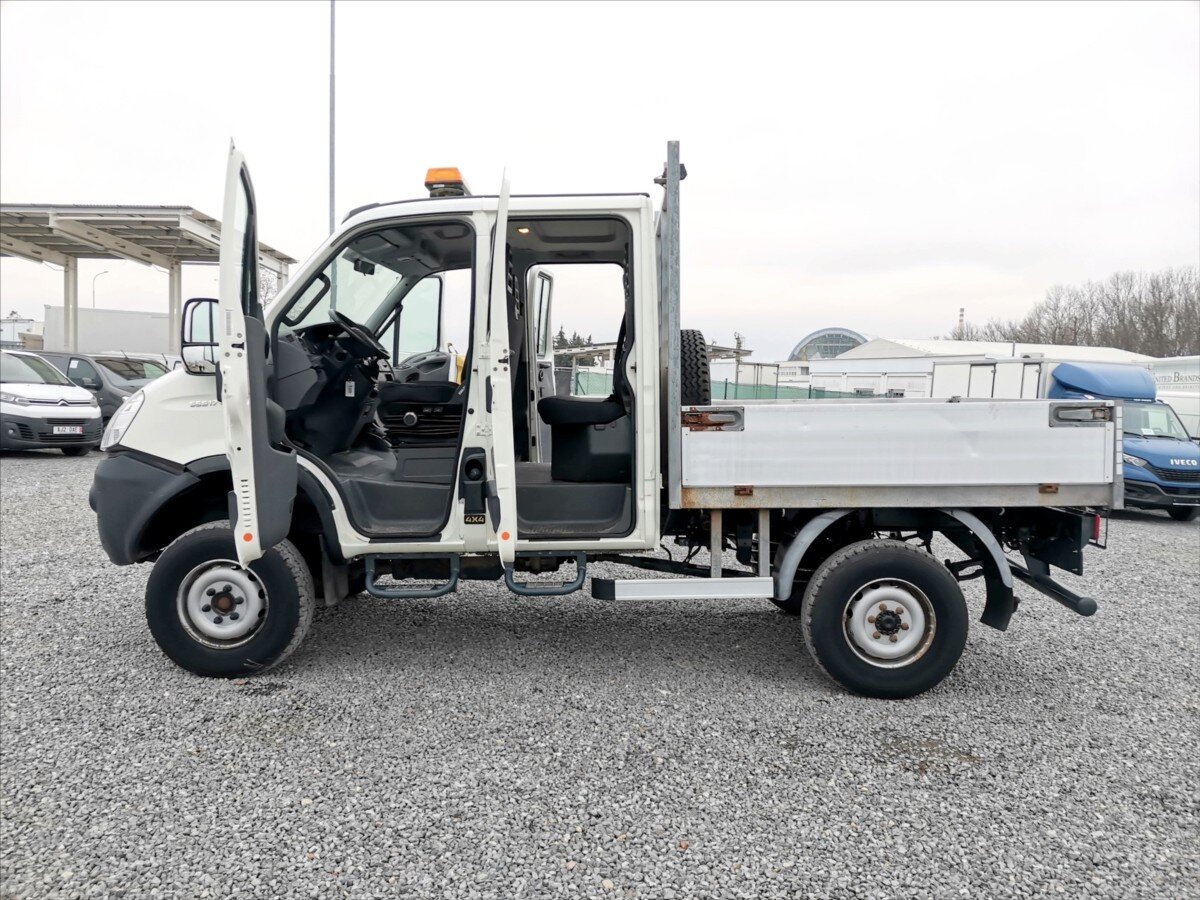 Iveco Ostatní Valník 3,0 l 125 kw