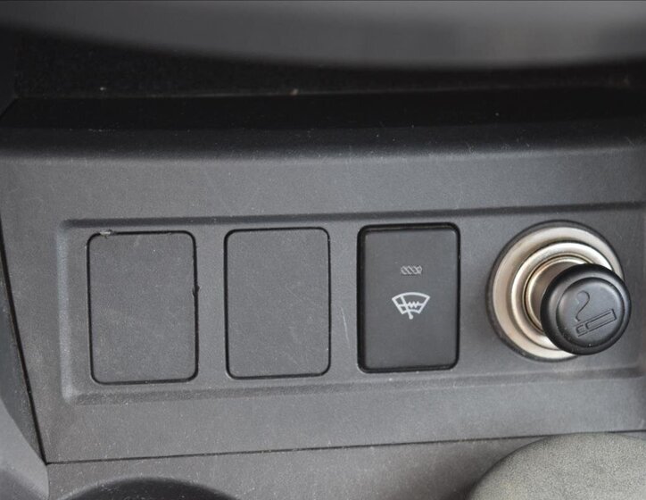 Toyota RAV4 SUV / Terénní 2,2 l 100 kw