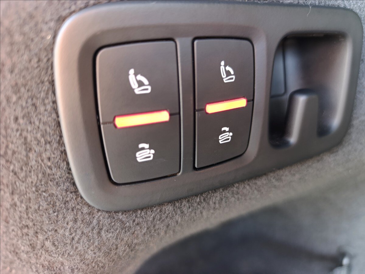 Audi Q7 SUV / Terénní 3,0 l 245 kw