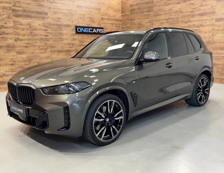 BMW X5 SUV 3,0 l 250 kw