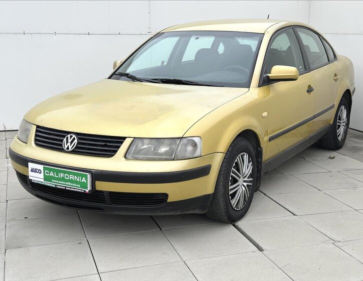 Volkswagen Passat Sedan 1,9 l 81 kw
