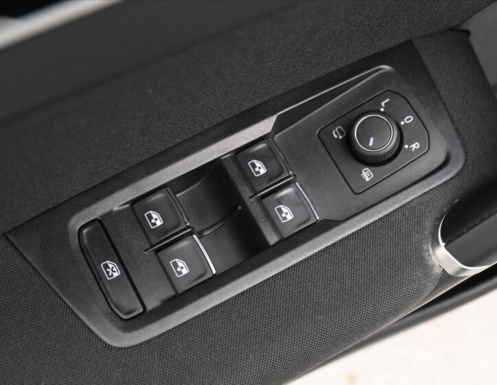 Volkswagen Touran MPV 2,0 l 110 kw