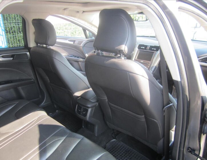 Ford Mondeo Kombi 2,0 l 110 kw