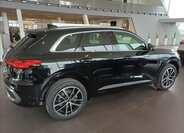 Audi Q5 SUV / Terénní 2,0 l 150 kw