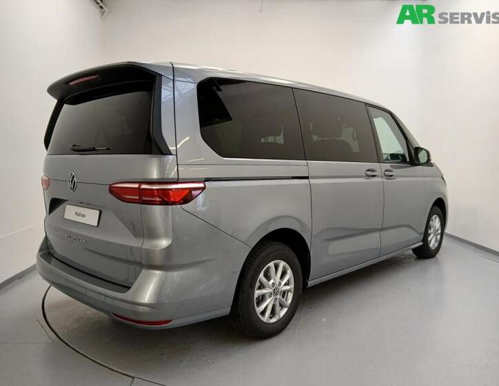 Volkswagen Multivan 5