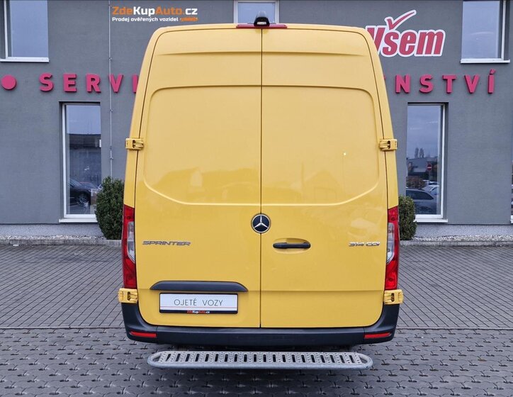 Mercedes-Benz Sprinter Skříň 2,1 l 105 kw