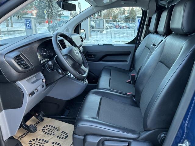 Opel Vivaro Skříň 2,0 l 90 kw