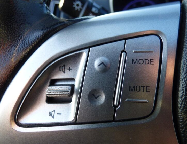 Hyundai ix35 SUV / Terénní 1,6 l 99 kw