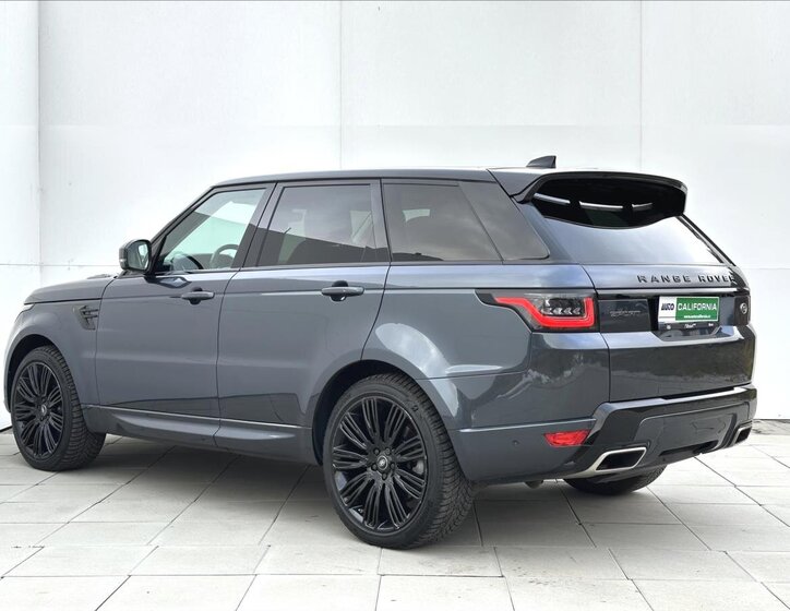 Land Rover Range Rover SUV 4,4 l 250 kw