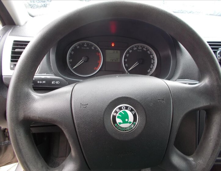 Škoda Fabia 23